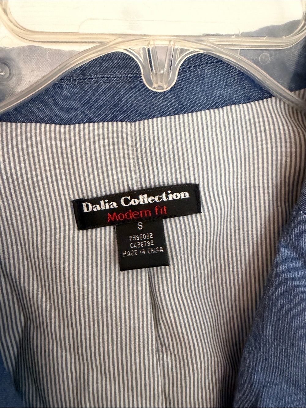 Ladies Size Small "Dalia Collection" Light Blue Denim-Style Tailored Blazer GUC - Picture 2 of 7